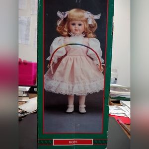 House of Lloyd Christmas Around the World Porcelain Doll 1993 Hope